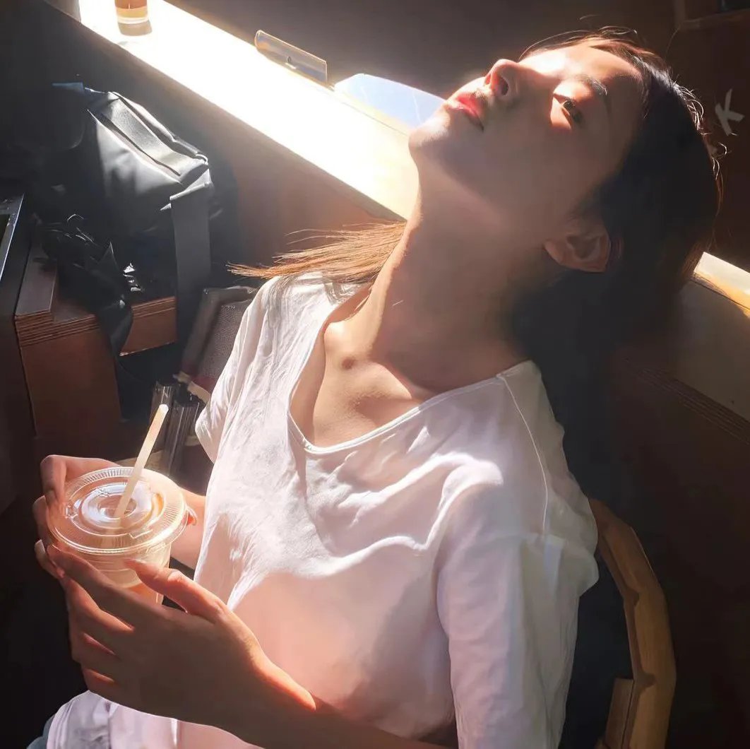 魔物猎人妖子